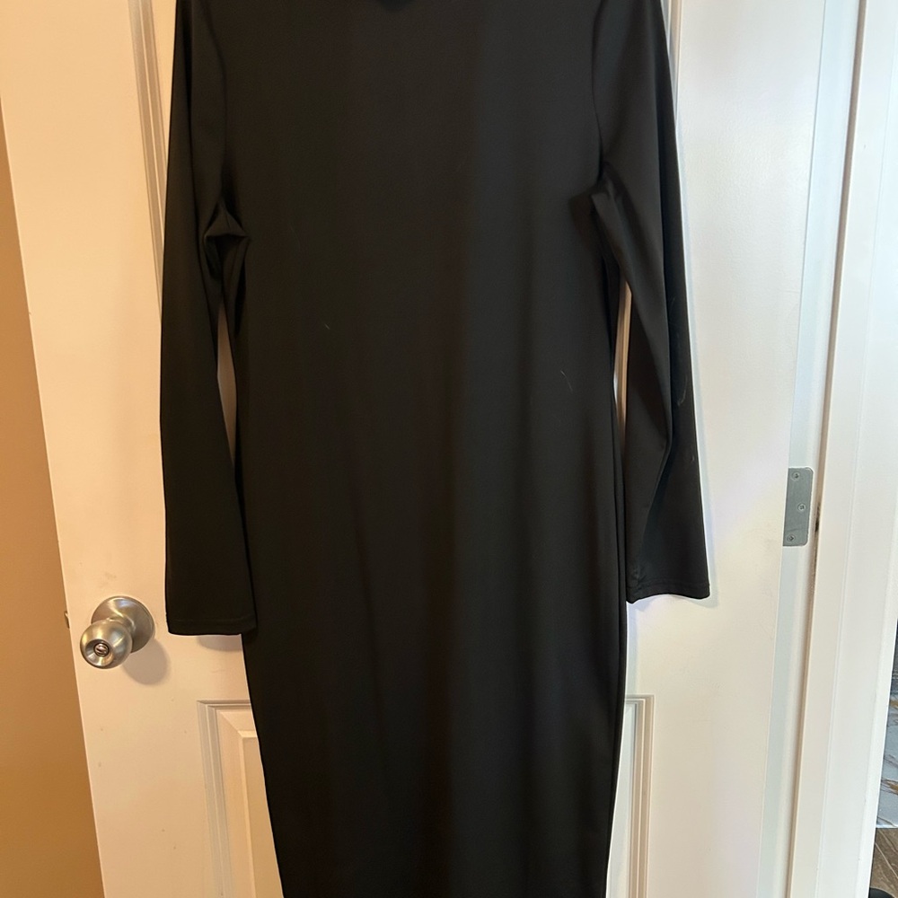 Elegant Black Long Sleeve Dress